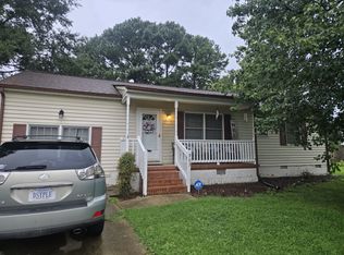 903 Pan Ct, Newport News, VA 23601