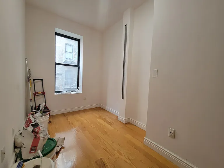 115 W 104th St #6 — Photo 8