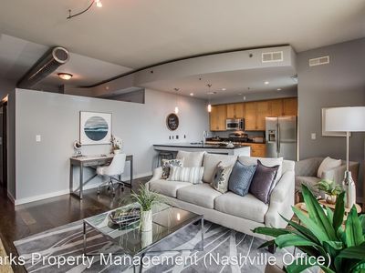 900 20th Ave S APT 1204, Nashville, TN, 37212