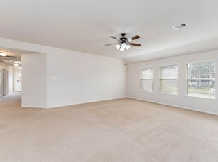 4700 Lake Line Ct, Alvin, TX 77511