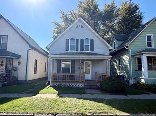 56 E Henry St, River Rouge, MI 48218