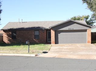 9614 Bangor Ave, Lubbock, TX 79424