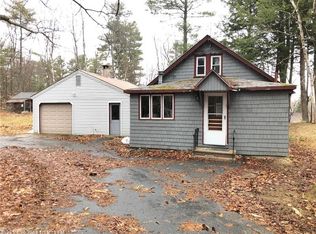 113 Meadow Rd, Raymond, ME 04071
