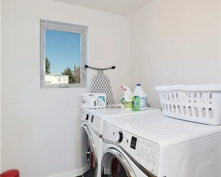 5207 S Willow St — Photo 29