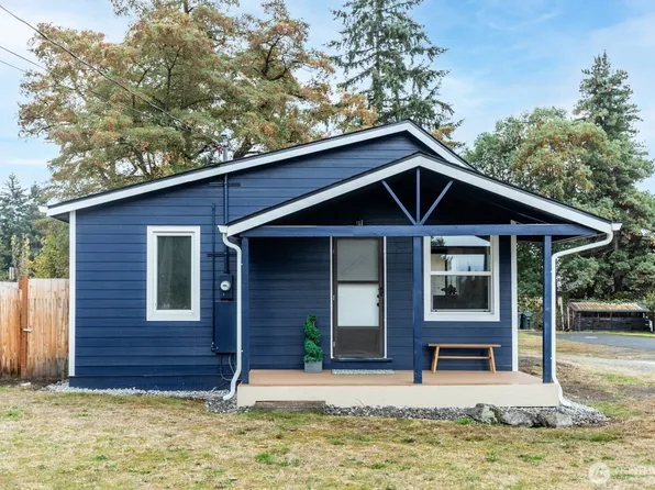 824 108th St S, Tacoma, WA 98444