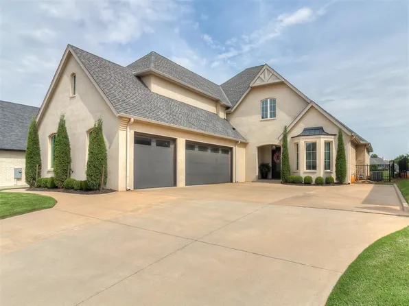 373 Saint Claire Dr, Edmond, OK 73025