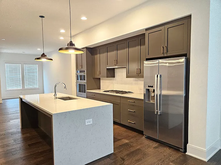 1337 Fairmont Ave NW — Photo 7