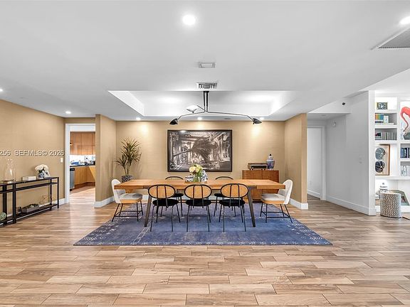 3rd image of 791 Crandon Blvd APT 302