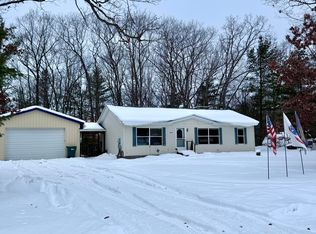 2253 Bennett Rd, Topinabee, MI 49791