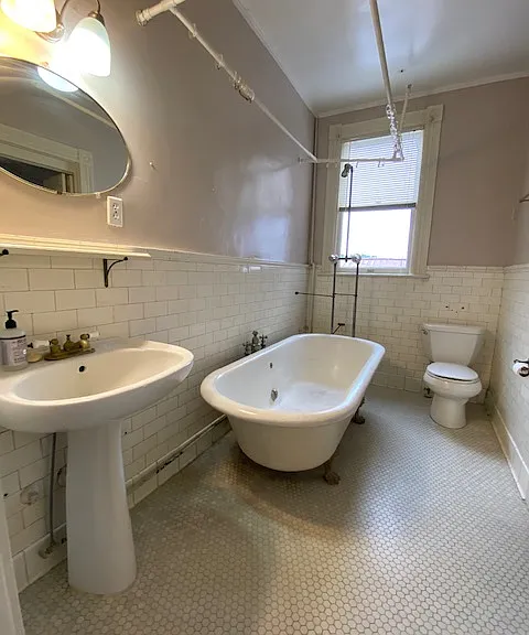 118 E 31st St — Photo 9
