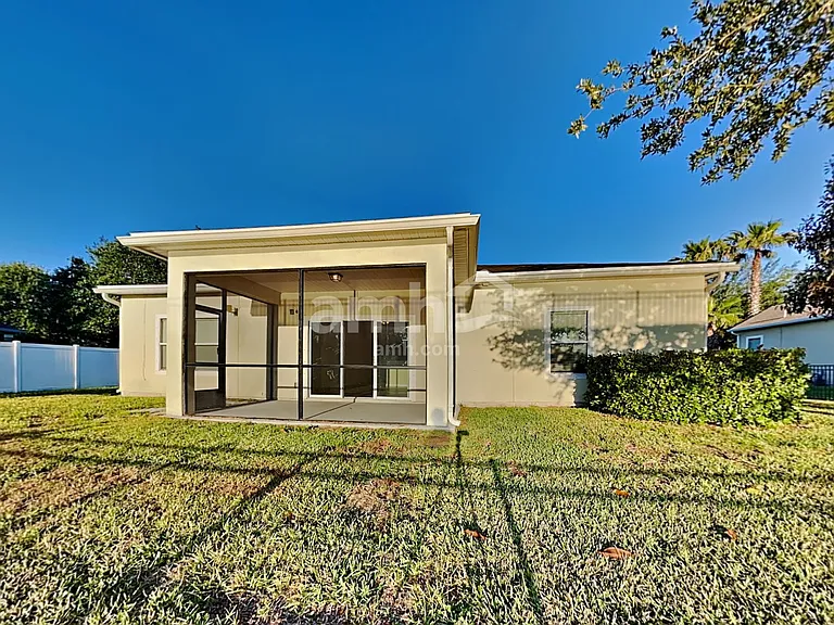 475 Hefferon Dr — Photo 22