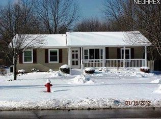 1346 Abbe Rd, Sheffield Village, OH 44054