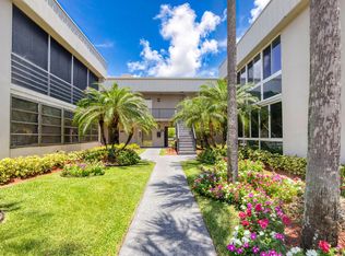 157 Capri Way #D, Delray Beach, FL 33484
