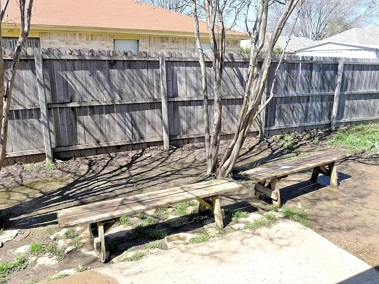 3001 Barnes Dr — Photo 14