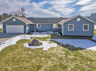 S510 Warbler Ct, La Valle, WI 53941