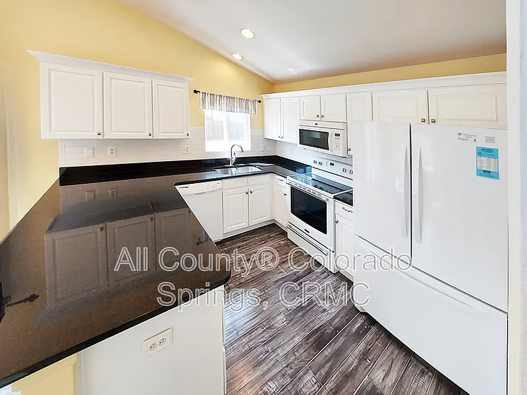 4182 Pioneer Creek Dr — Photo 9