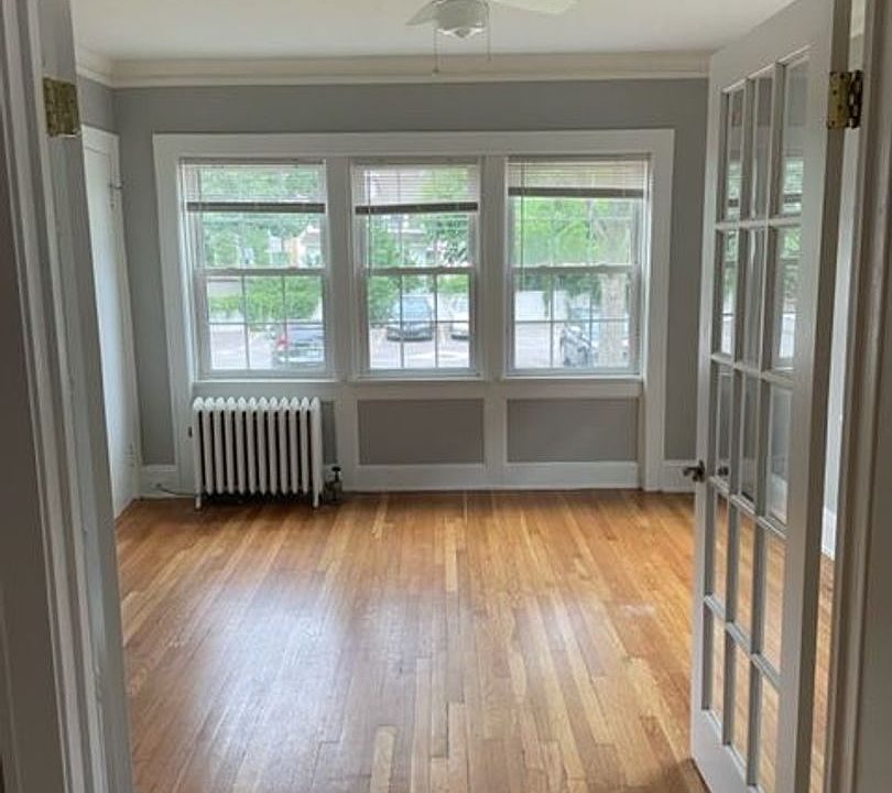 1st image of 2646 N Moreland Blvd APT 5