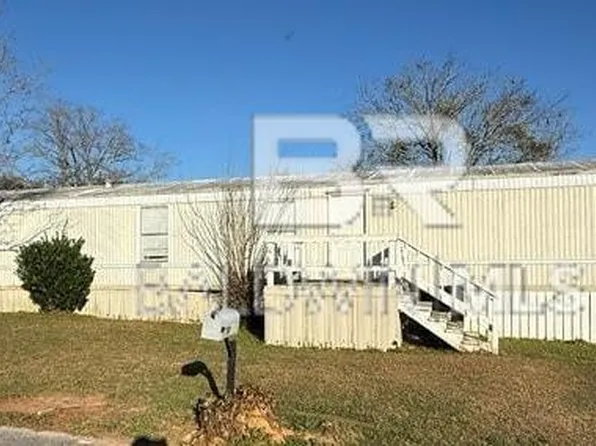 199 Robin Cir, Robertsdale, AL 36567