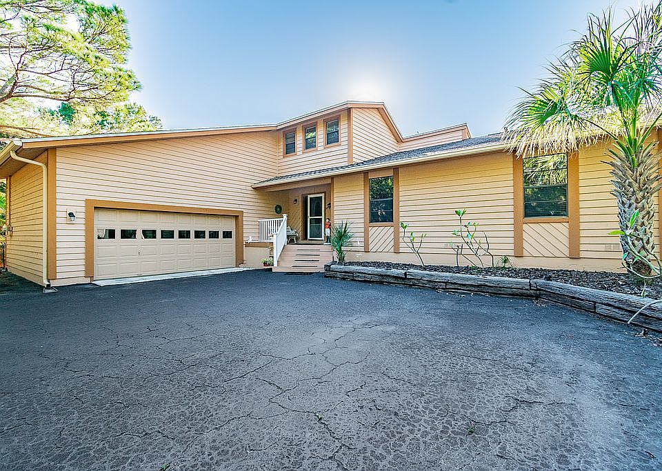1st image of 7802 Bay Dr