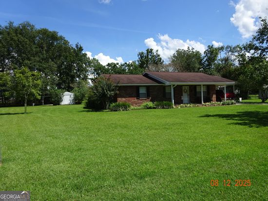 108 McCall Ave, Reidsville, GA 30453