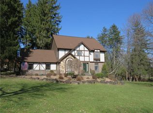 92 Green Rd, Churchville, NY 14428