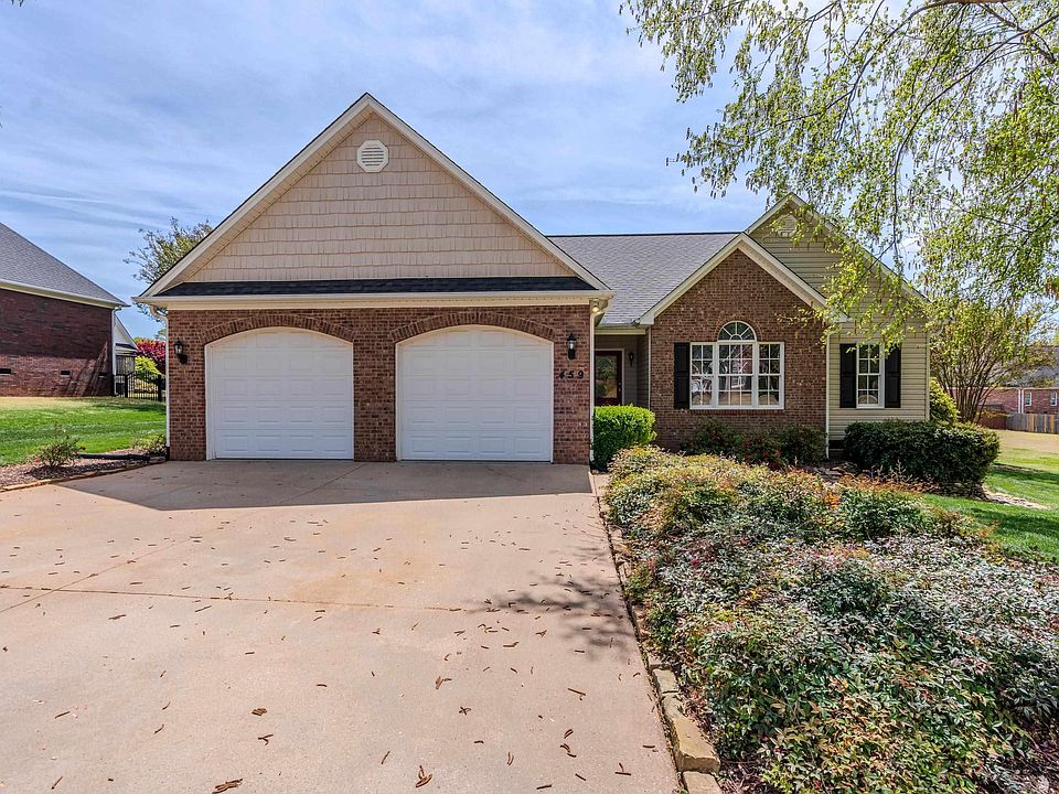 1st image of 459 Cobblestone Dr