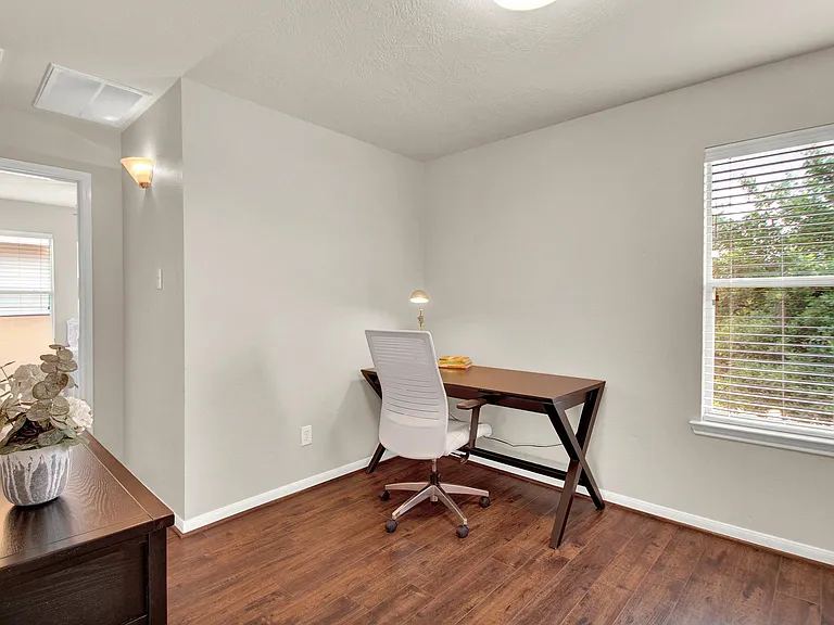 19103 Bressingham Dr — Photo 17