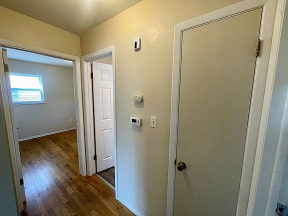 5th image of 1201 Ponderosa Dr