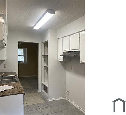 4th image of 12114 Fawnway Dr