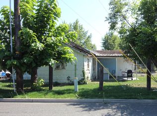 1417 S 18th St, Yakima, WA 98901