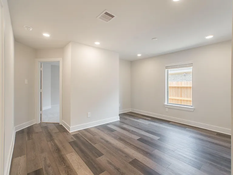 10289 S Goshawk Trl — Photo 18
