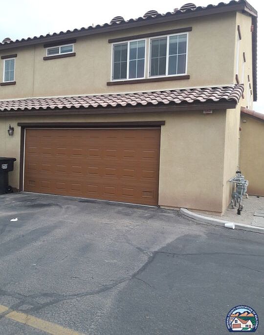 1st image of 642 W Brewer Rd