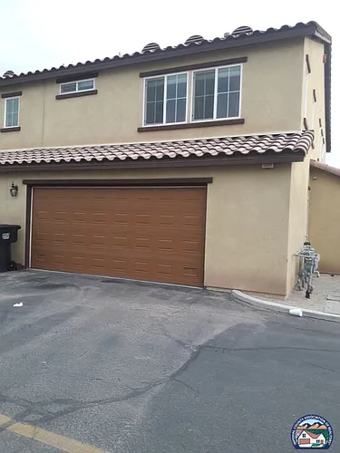 642 W Brewer Rd Photo 1