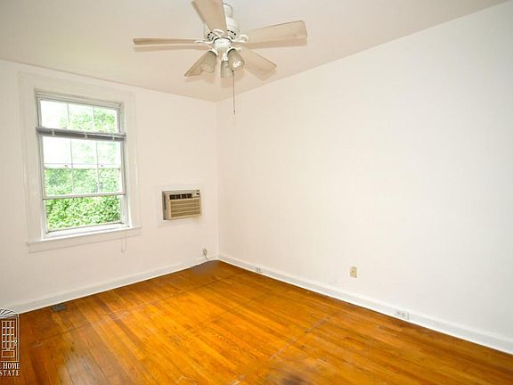 5th image of 3991 48th St