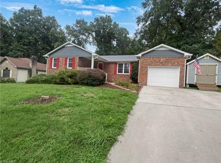 108 Brookleigh Ct, Trinity, NC 27370