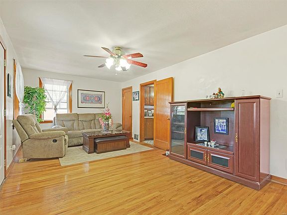 4th image of 4348 W Steins St