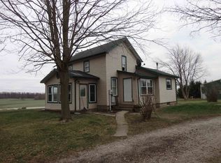 9885 E Metz Rd, Angola, IN 46703