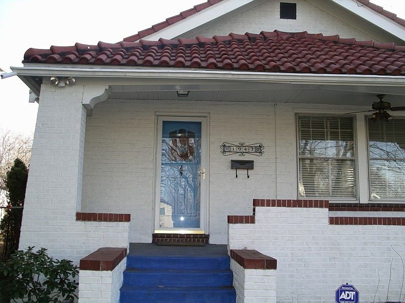 1st image of 1942 McCausland Ave