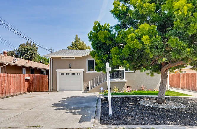 1st image of 1540 Mono Ave