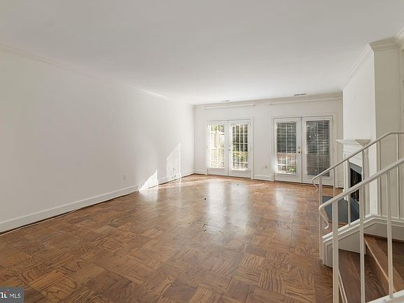 5th image of 3229C Sutton Pl NW #3229-C
