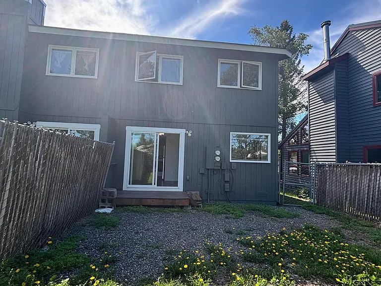 2733 W 69th Ave — Photo 30