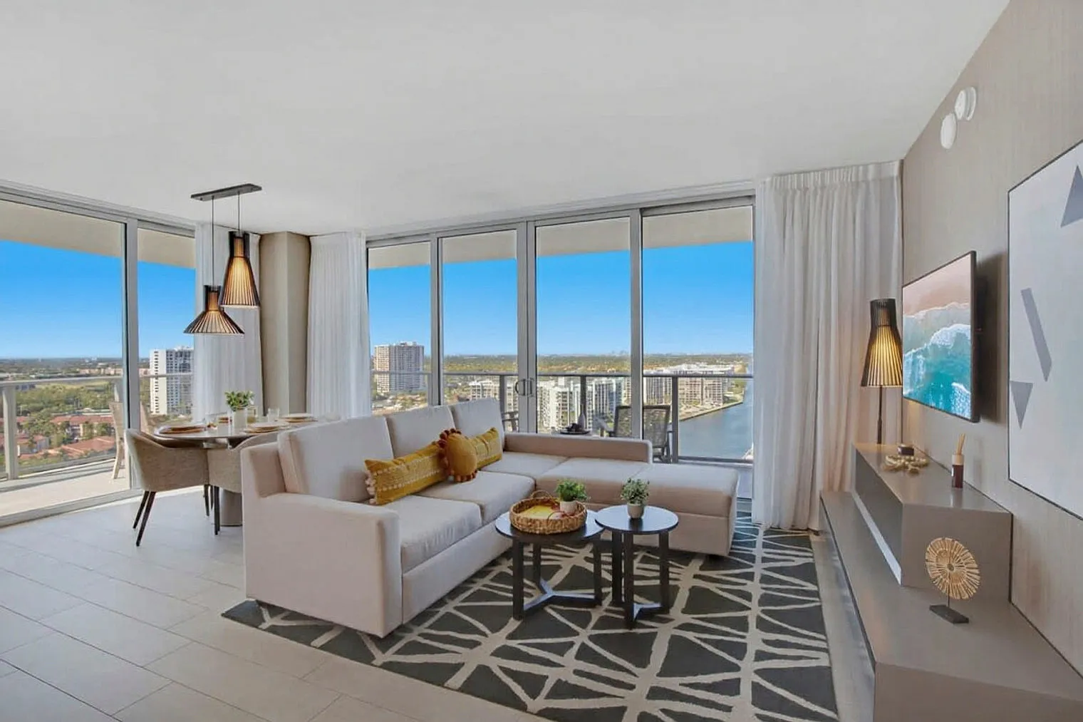 2 bed, 2.0 bath, 1097 sqft, $10,453 — Photo 1