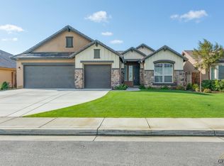 9301 Ribston Ave, Bakersfield, CA 93312