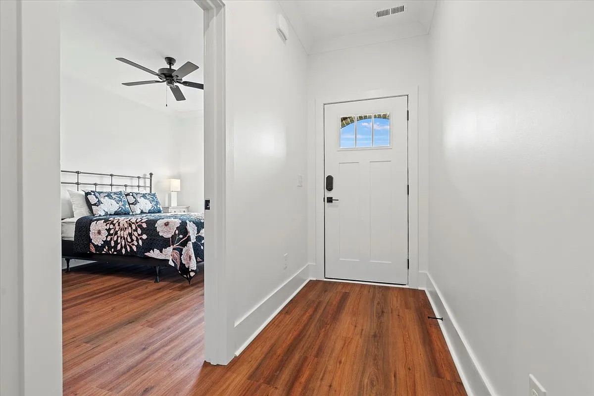 1312 twelve oaks ln - 1 — Photo 4
