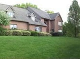 210 Reichold Rd, Wexford, PA 15090