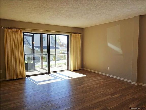 4th image of 427 6th Ave W