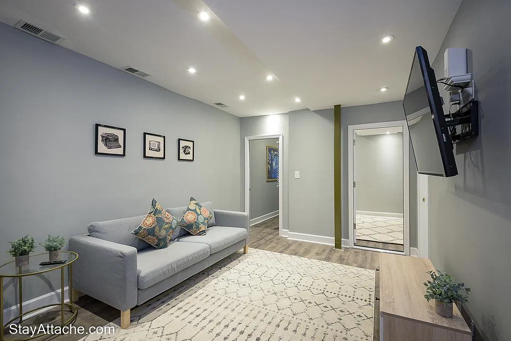 1 bed, 700 sqft, $3,420 — Photo 4