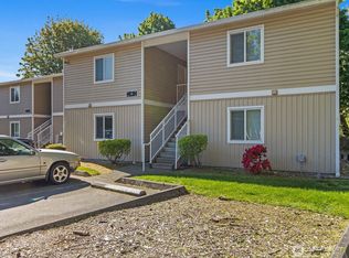 12513 NE 130th Way APT C102, Kirkland, WA