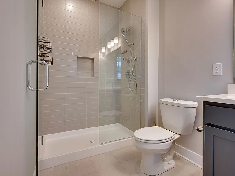 231 Thompson Park Dr — Photo 24