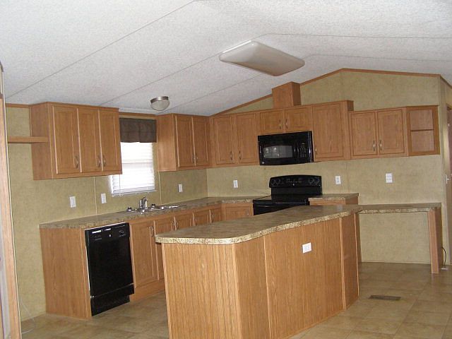 2nd image of 1388 Fm 2836